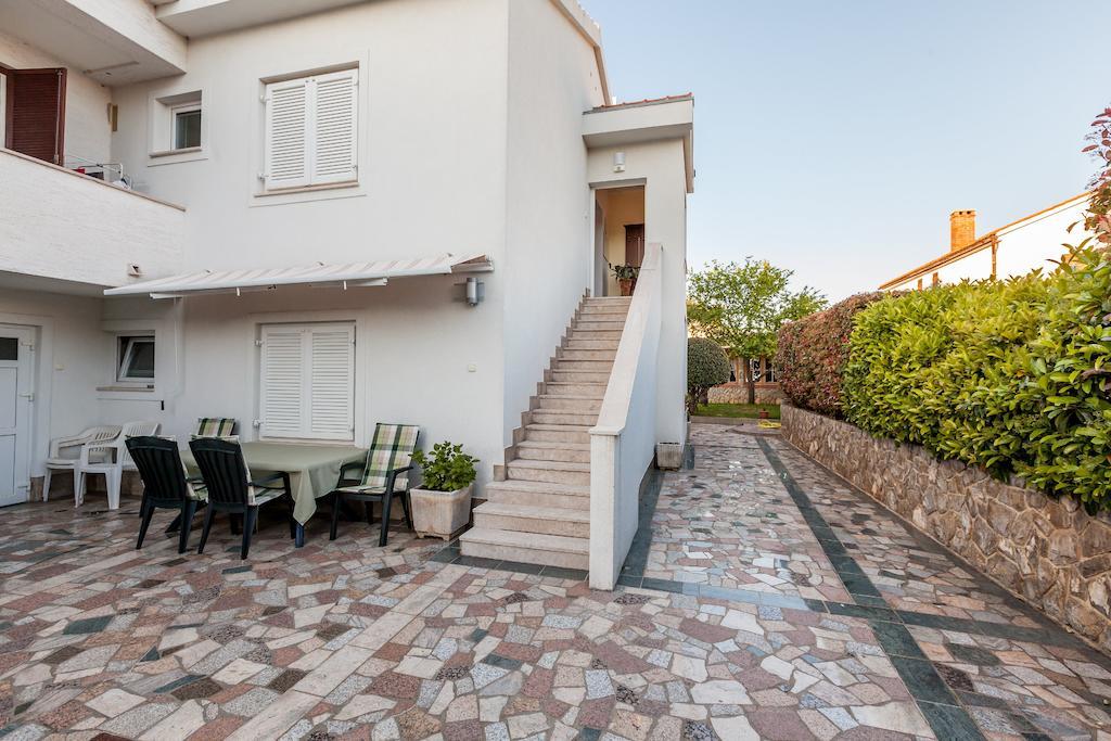 Villa Maria Krk Town Bagian luar foto