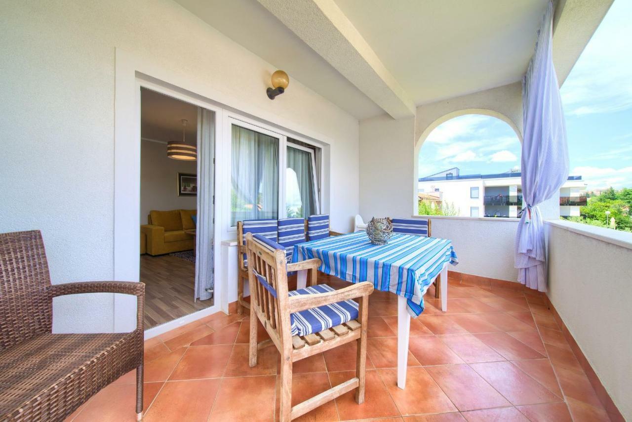 Villa Maria Krk Town Bagian luar foto